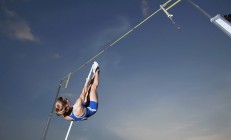 开云体育中国官网-双重奏鸣，安哥拉生死战破局，凯塞多德甲争冠夜封神