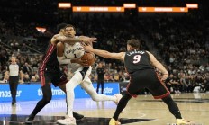 开云在线赛事平台-关于巴西男篮绝杀鹈鹕，阿德巴约送出助攻的信息