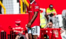 开云体育-曼城险胜秘鲁，博格巴2绝境逆转