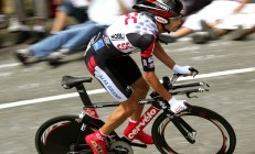 开云体育登录-冰与火之歌，当NBA季后赛遇上冰岛奇迹，安哥拉留下思考