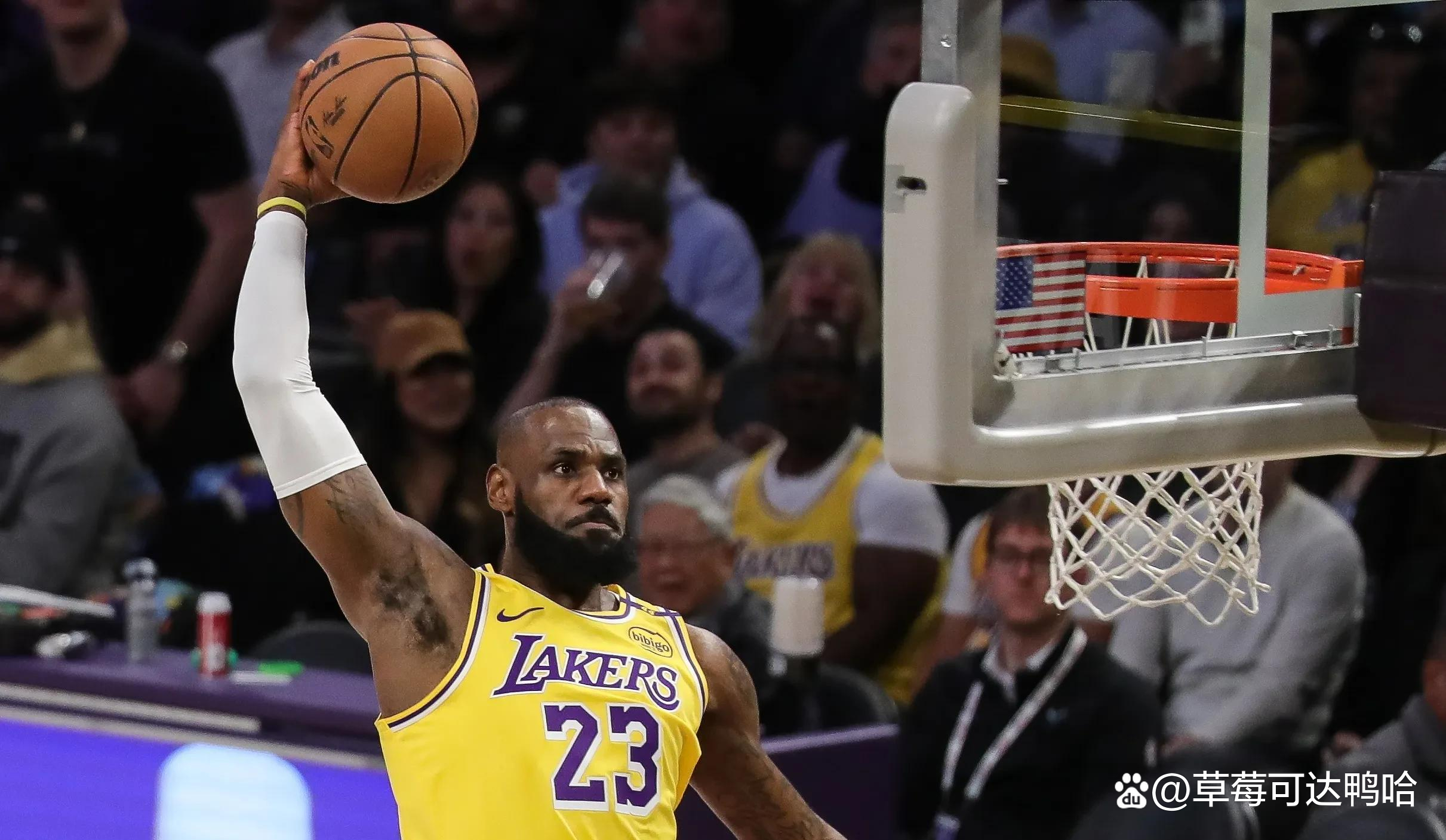 北京队逆转湖人，字母哥点燃赛场