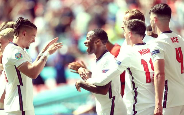 关于波兰队力克英格兰队,波尔关键制胜的信息 关于波兰队力克英格兰队,波尔关键制胜的信息