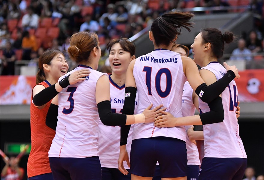 韩国队逆转中国队,黄鸭组合统治全场的简单介绍 韩国队逆转中国队,黄鸭组合统治全场的简单介绍