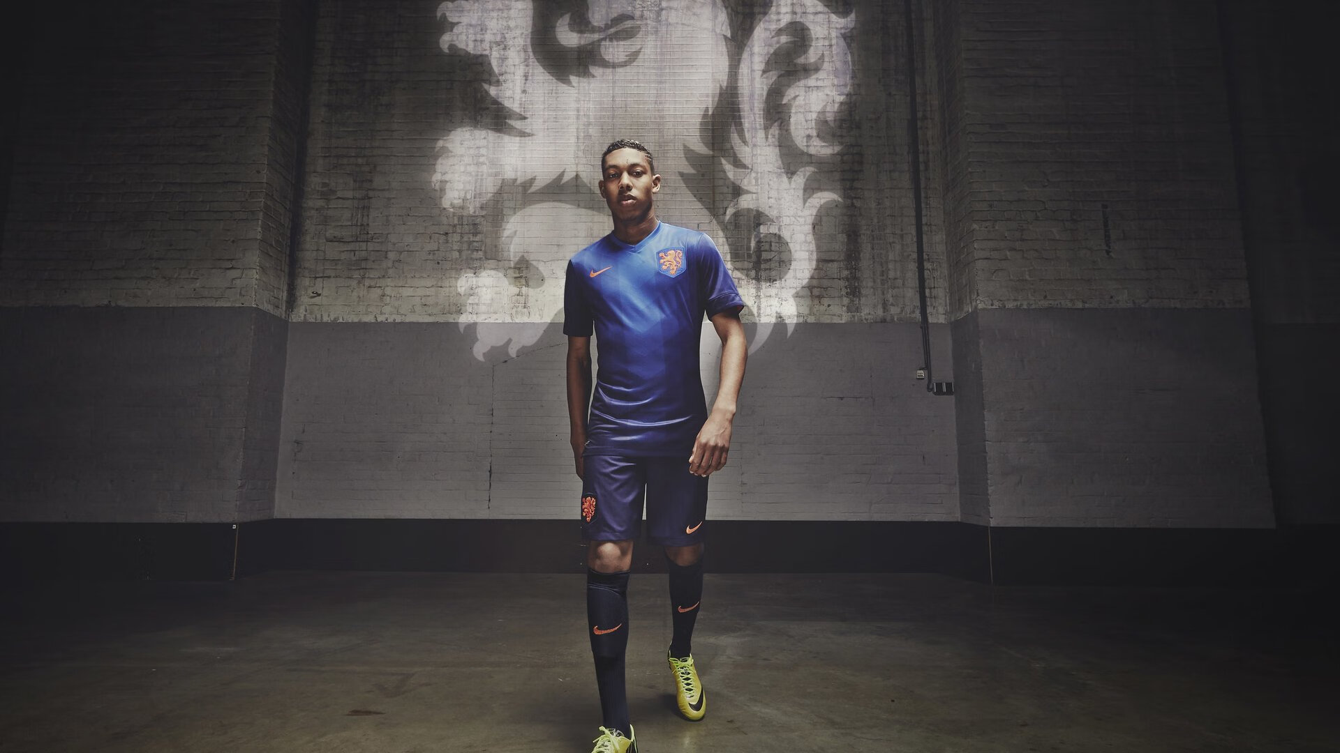 北欧风暴VS蓝鹰之翼，克瓦拉茨赫利亚评分拉满，揭秘拉齐奥巅峰对决瑞典的制胜密码